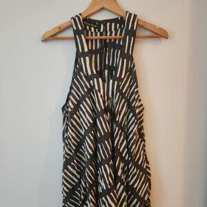 Swim cover up/shirt Regina Garde with two hidden pockets